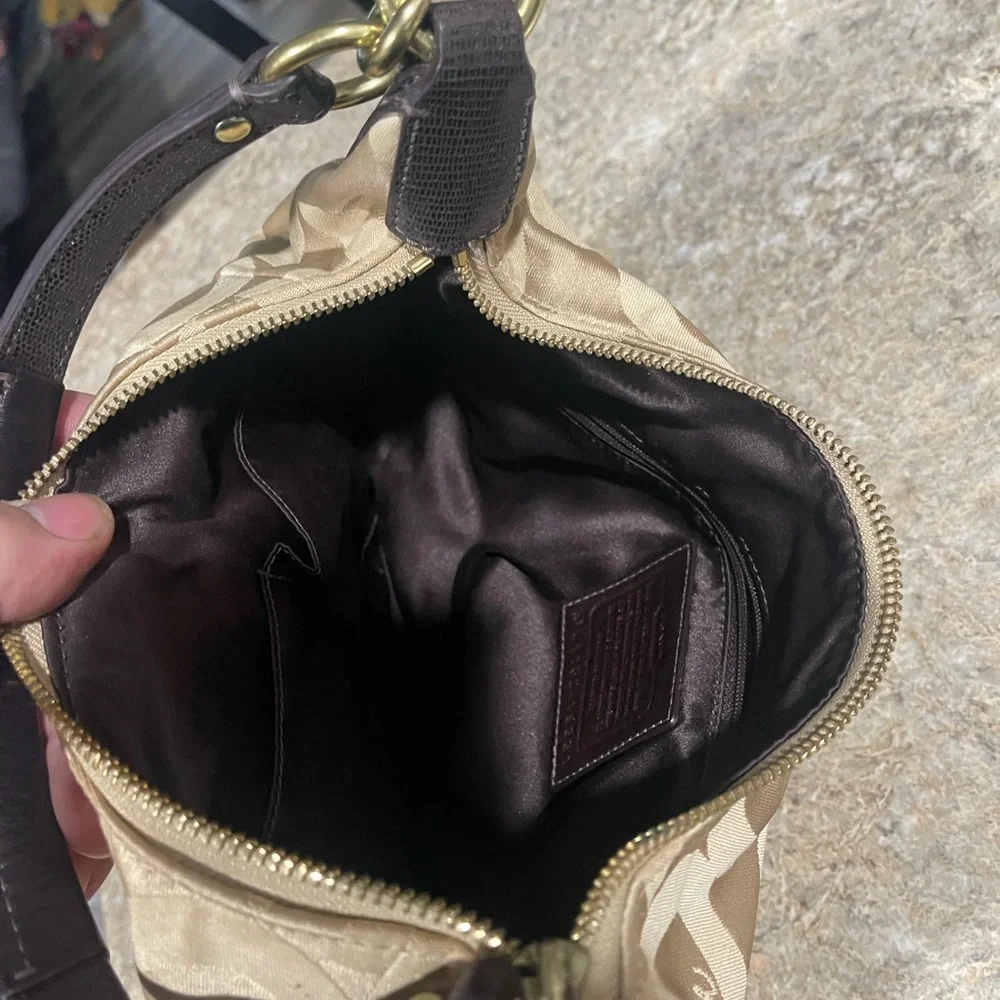 Coach Hand Bag - Picture 2 of 6